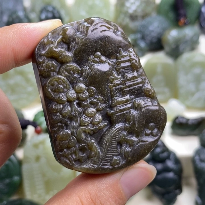 颈饰未镶嵌和田玉