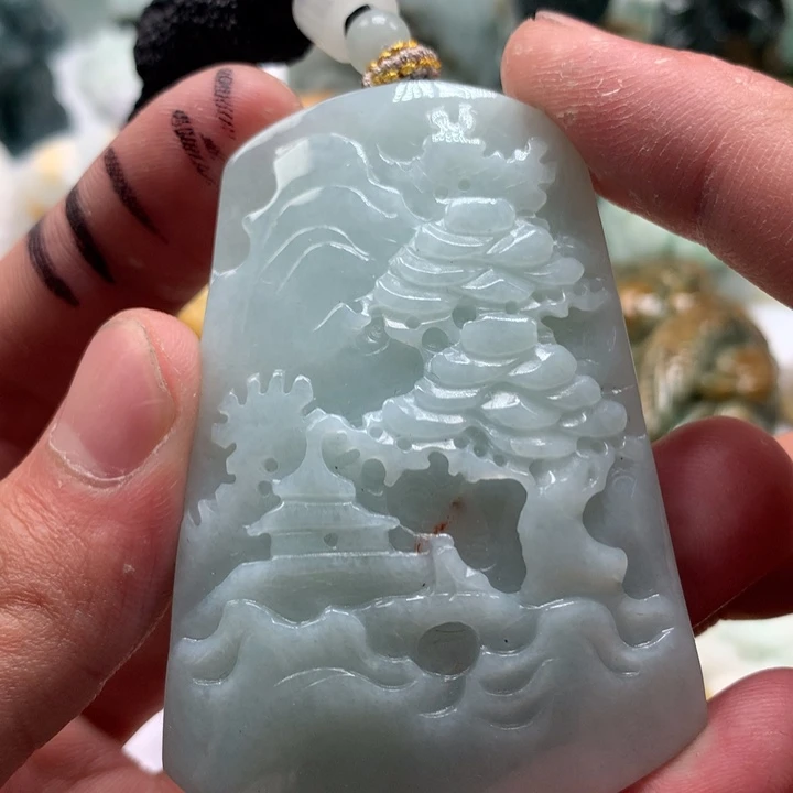 翡翠未镶嵌颈饰保真天然a货翡翠