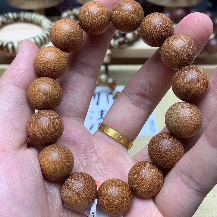 沉香木沉香香囊玉化红奇99