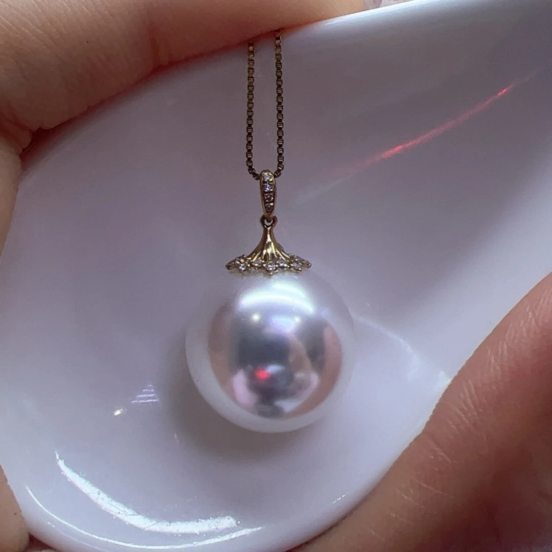淡水珍珠吊坠(赠链)18K金镶嵌