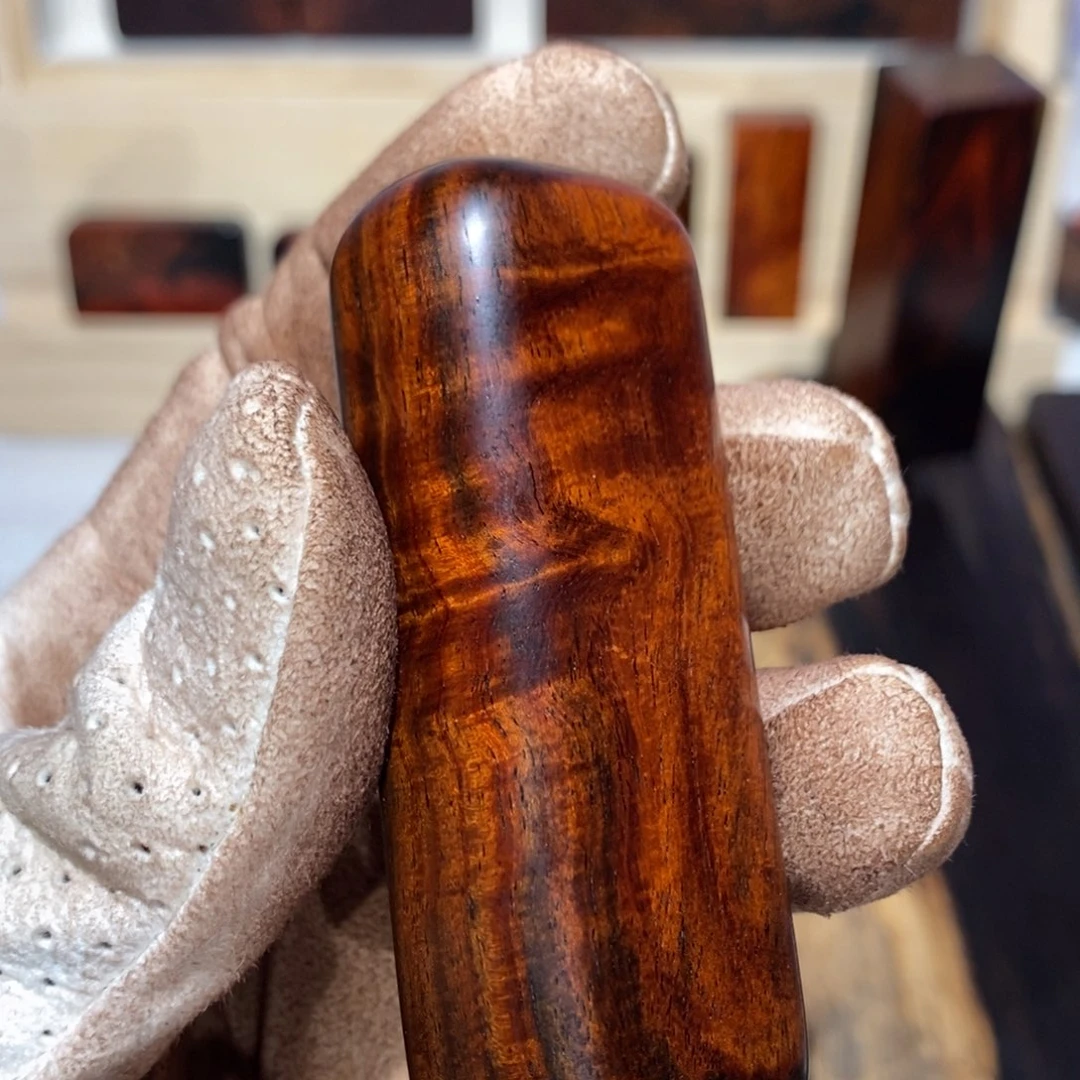 殃***咒交趾黄檀（大红酸枝）