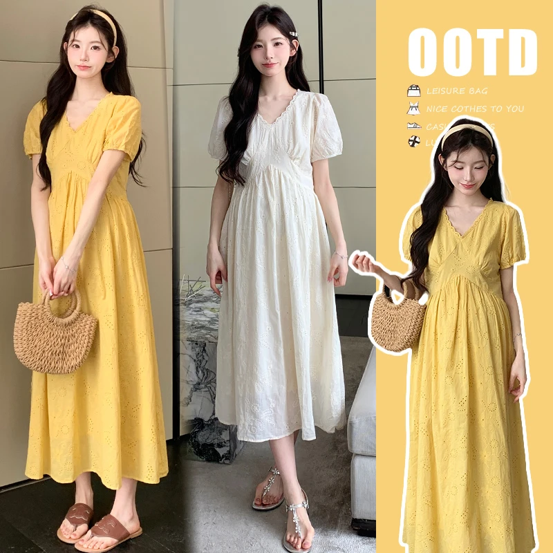 孕妇夏季新款韩版时尚清新舒适花边V领镂空刺绣显瘦孕妈夏连衣裙