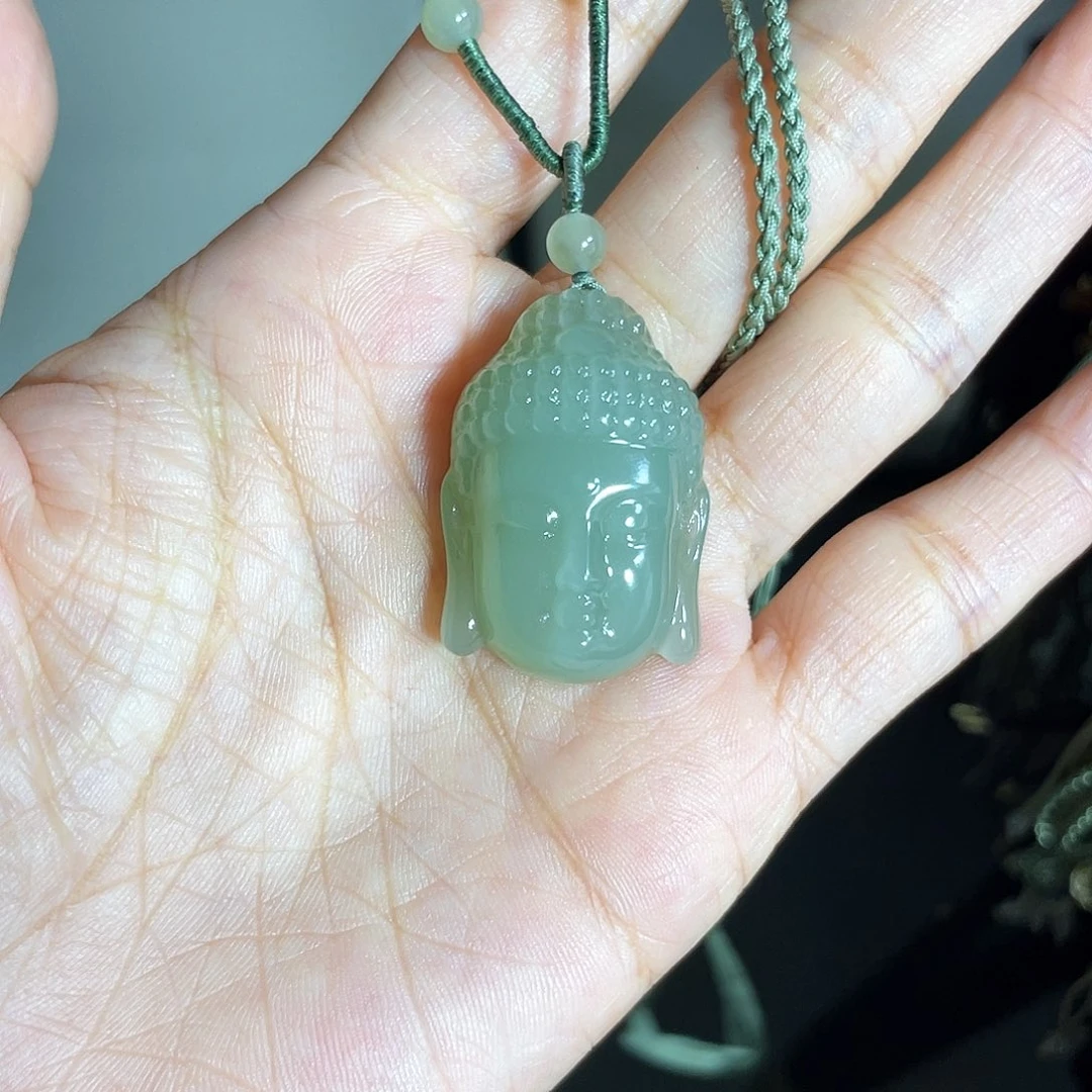 颈饰9K金镶嵌和田玉