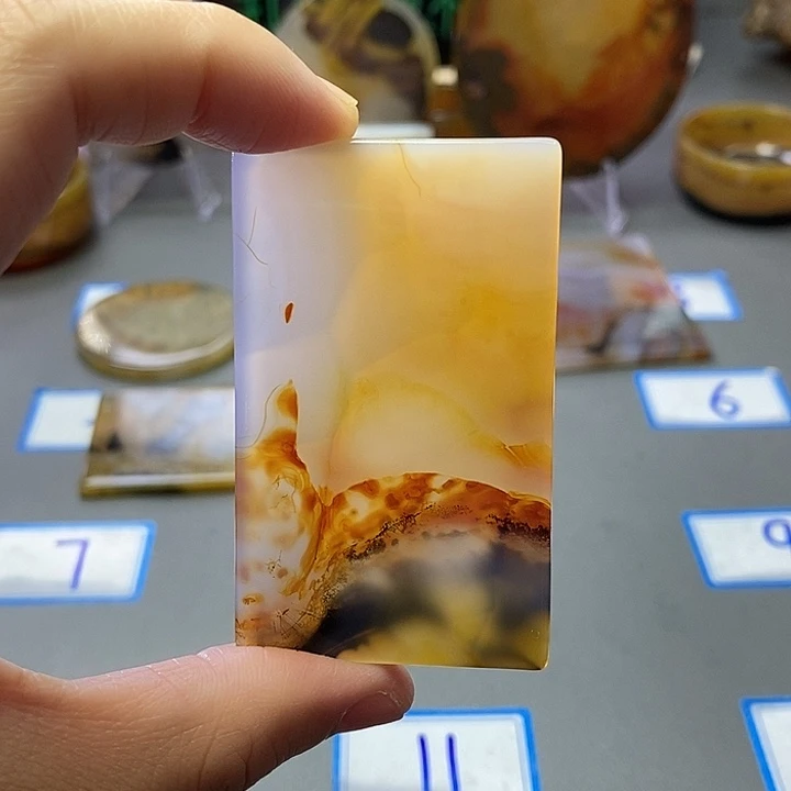 玛瑙/玉髓未镶嵌珠宝半成品115