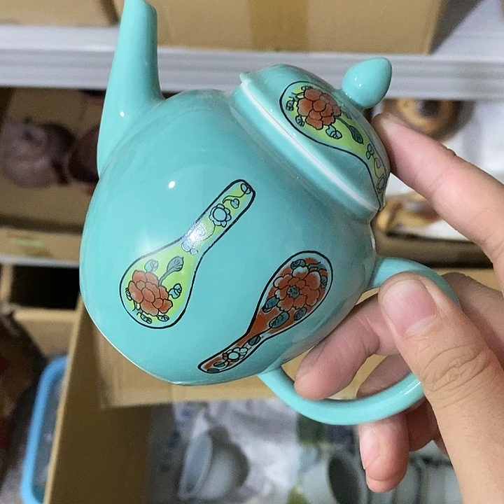陶瓷艺术品及陶瓷壶壶