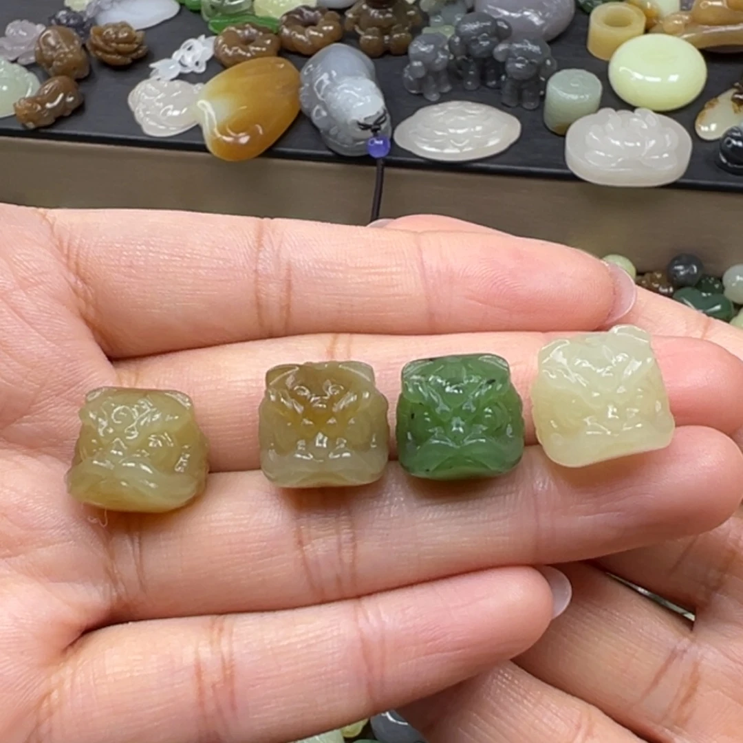 和田玉未镶嵌颈饰199一个多样性发其一