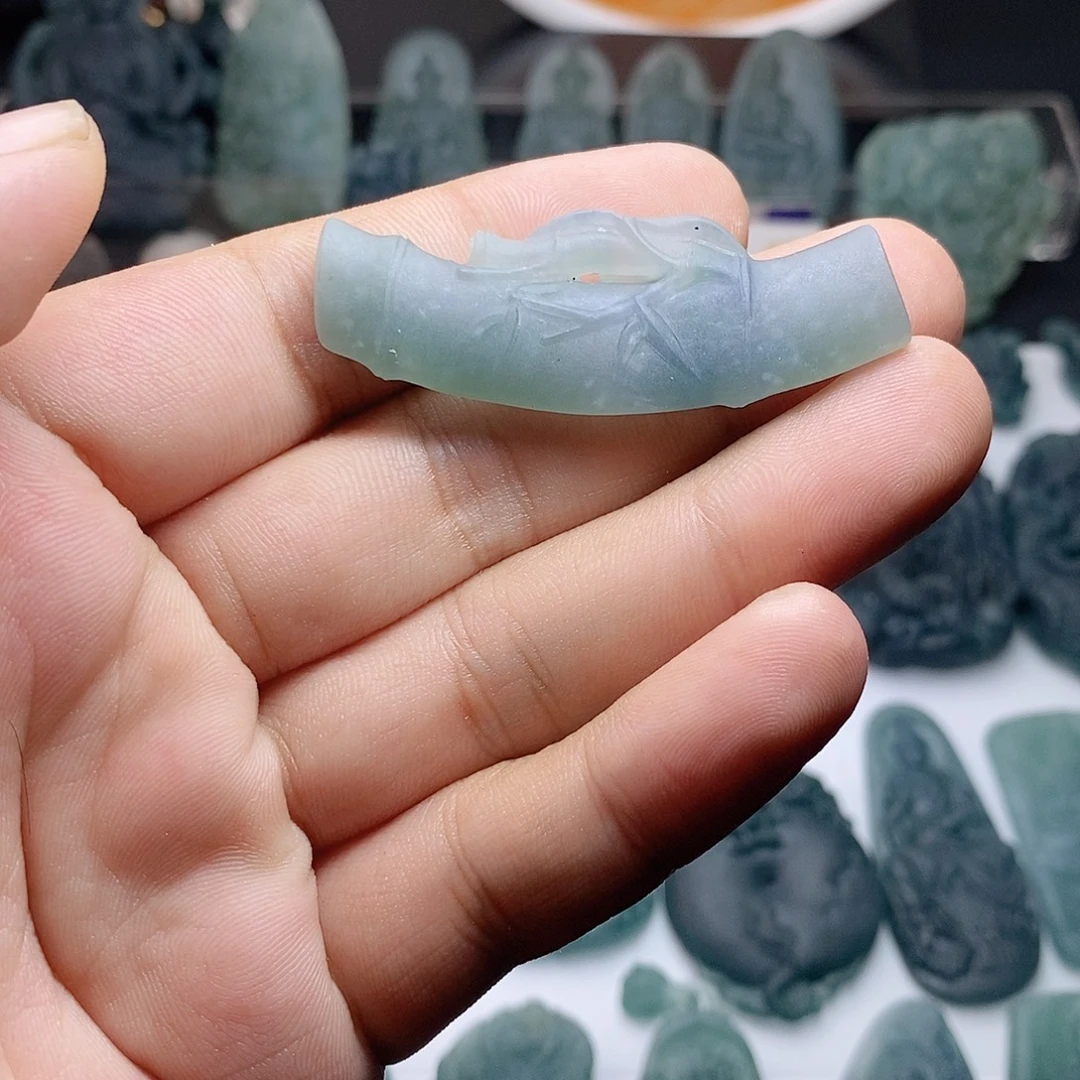 定制翡翠未镶嵌竹节