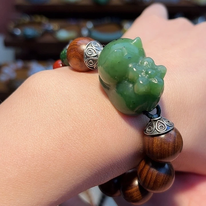 和田玉未镶嵌手链