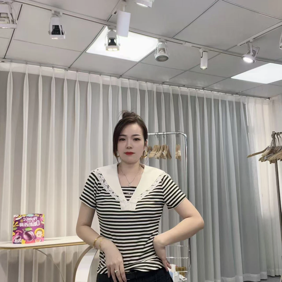 大美小小美 海军领短款甜美休闲风T恤显瘦上衣