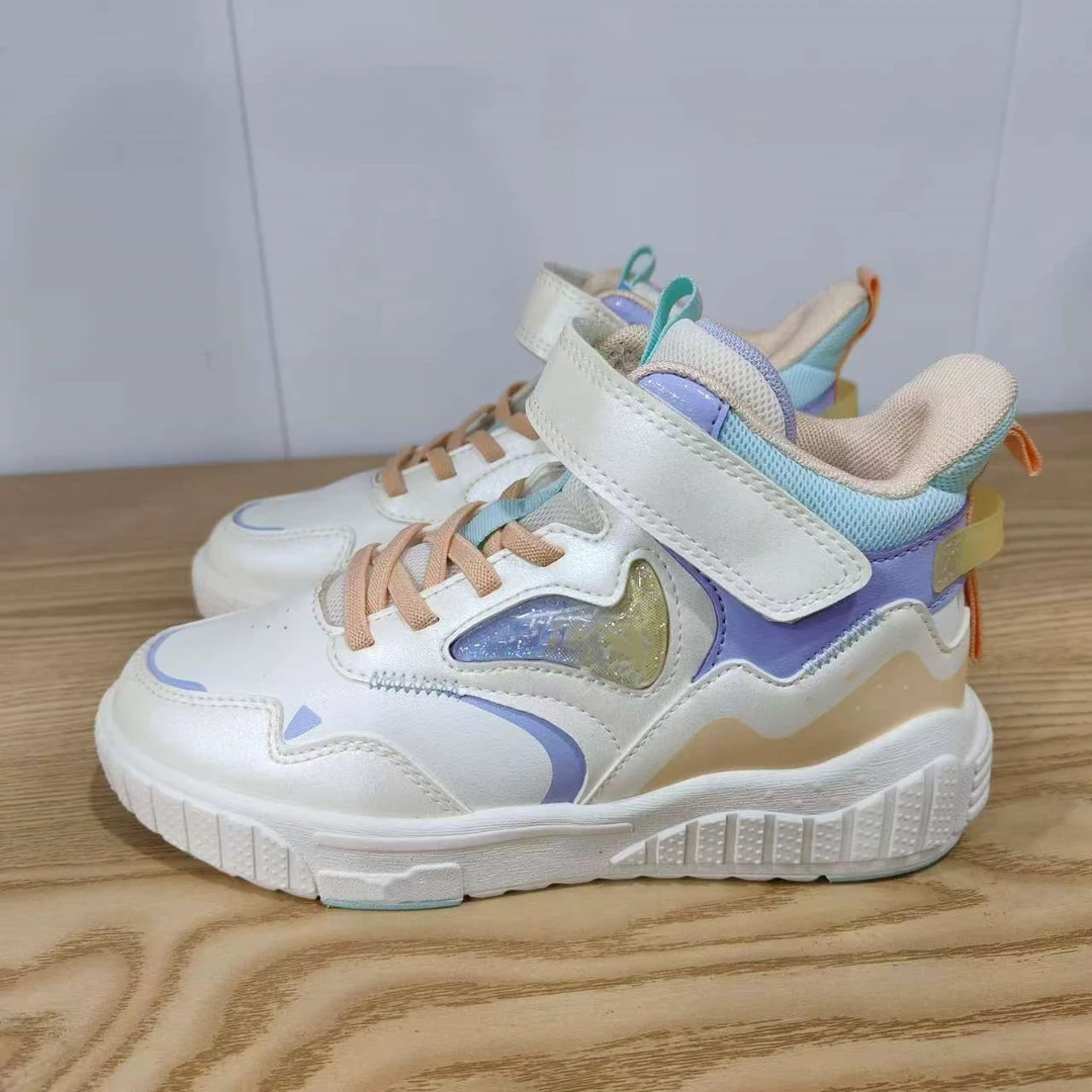 （微脏）儿童秋冬皮面时尚休闲运动鞋 3713-211