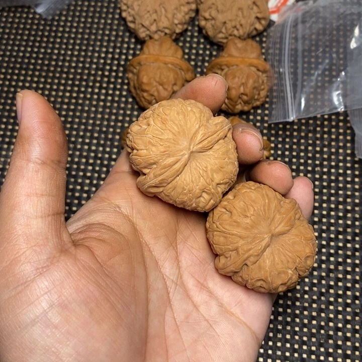 棠***棠文玩核桃把件元宝