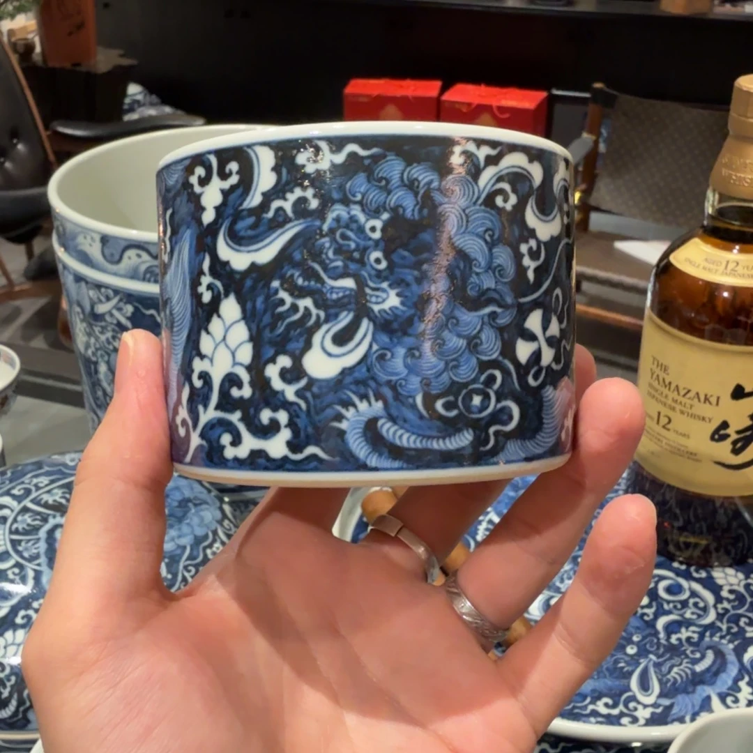 瓷片狮子绣球大杯子