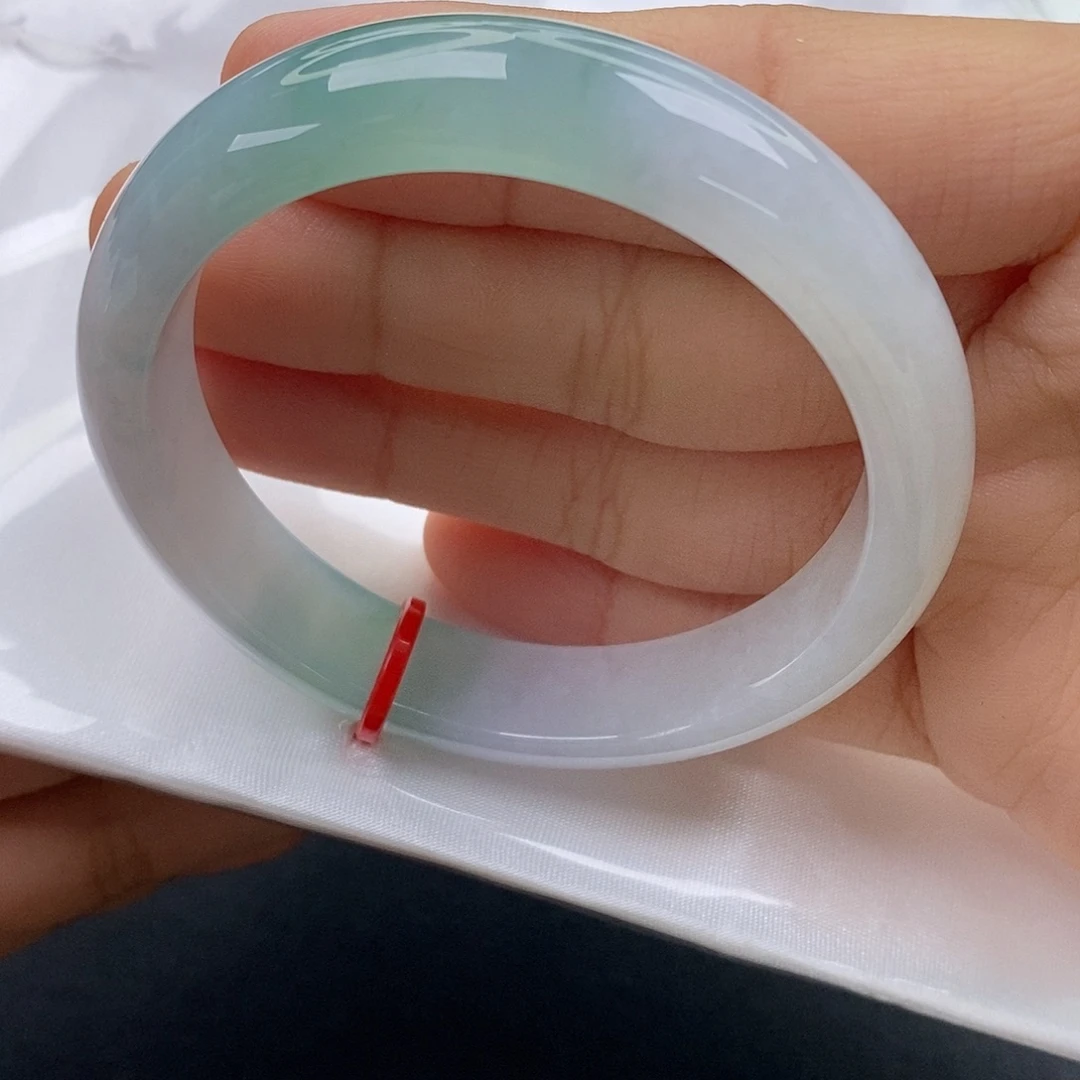 翡翠未镶嵌手镯52正圈