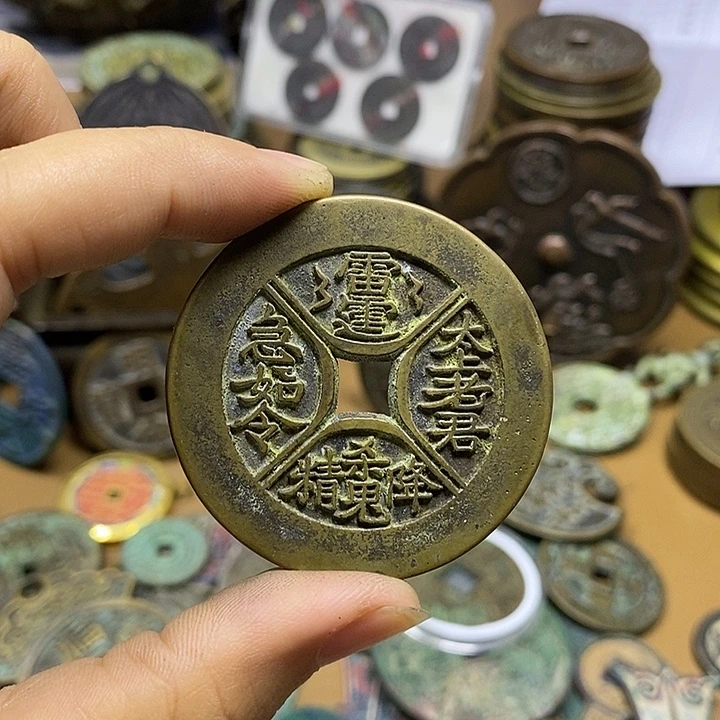 情***深铜铁合金类工艺品