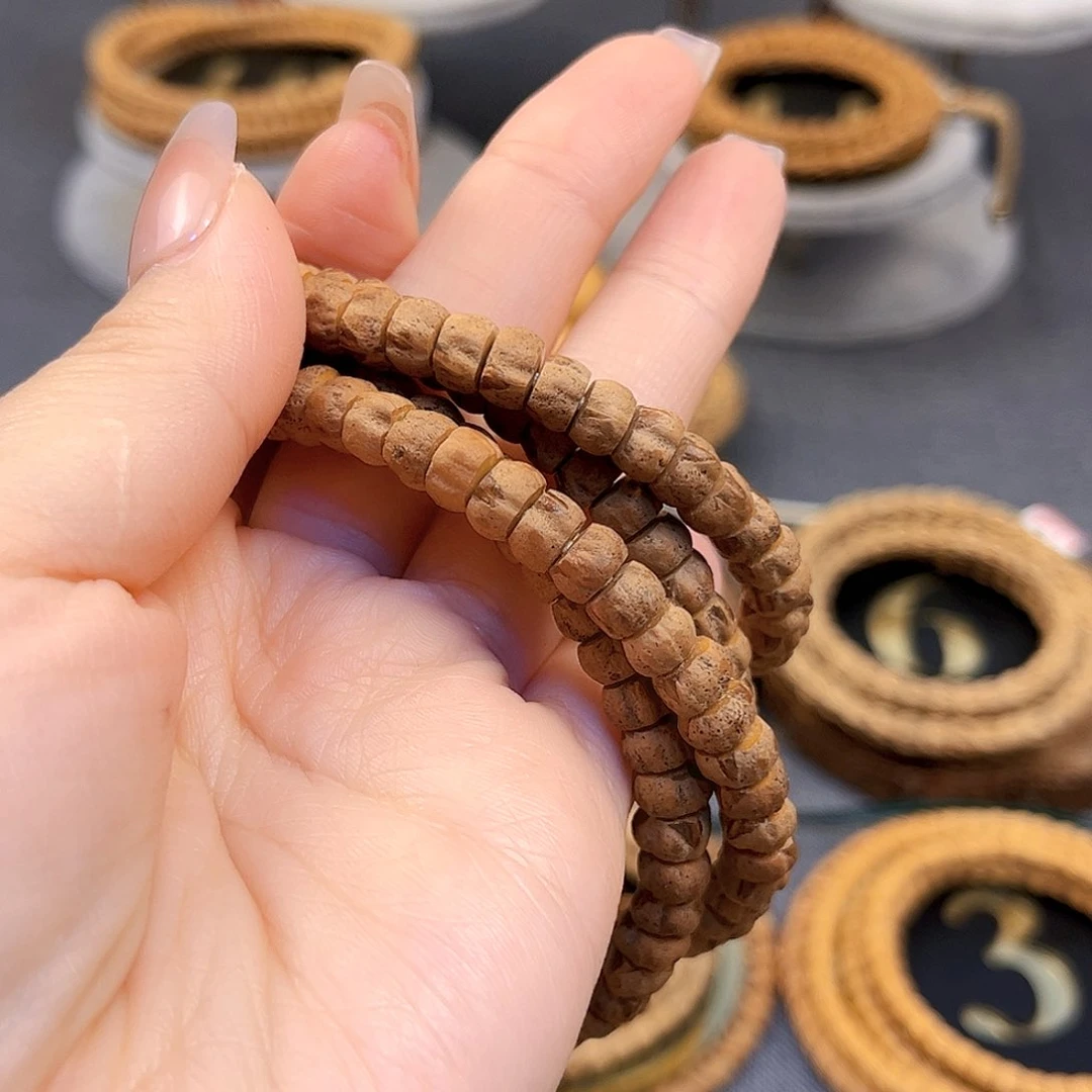 柏香籽/百香籽吊坠焦***朵