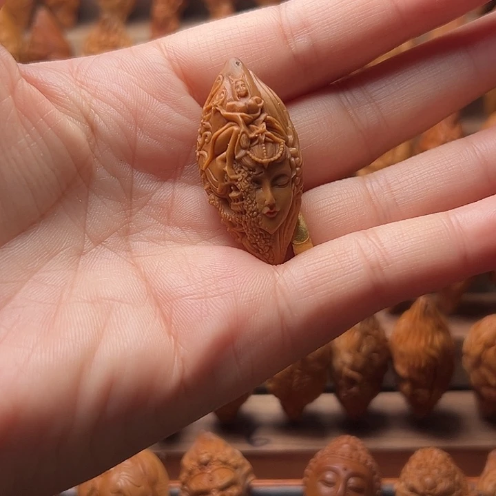 深***牢橄榄核吊坠橄榄核