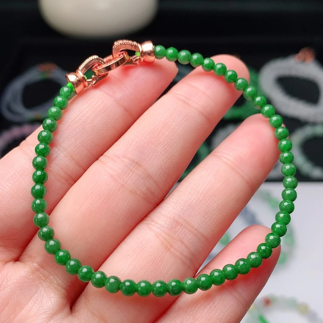 翡翠手链未镶嵌翡翠