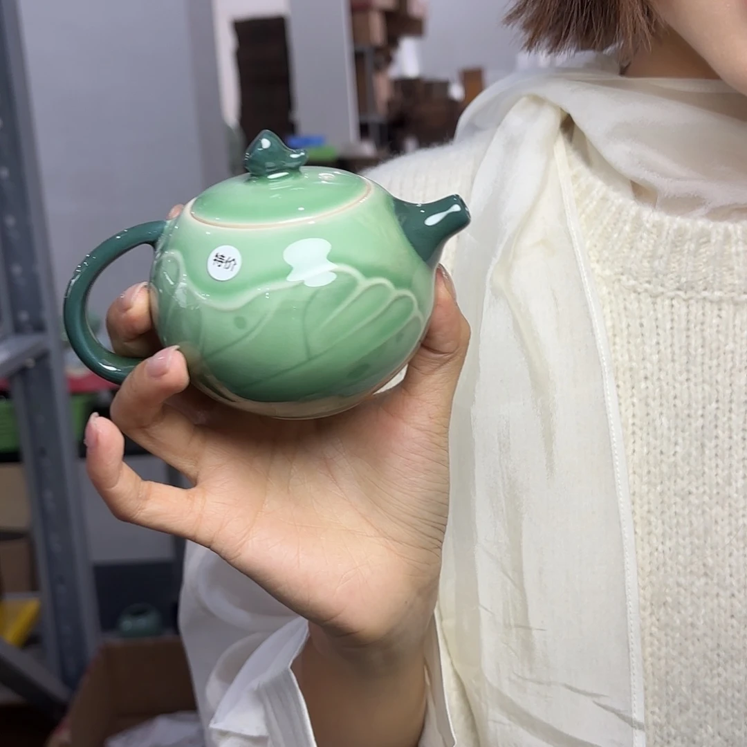 龙泉云间青瓷小米茶器