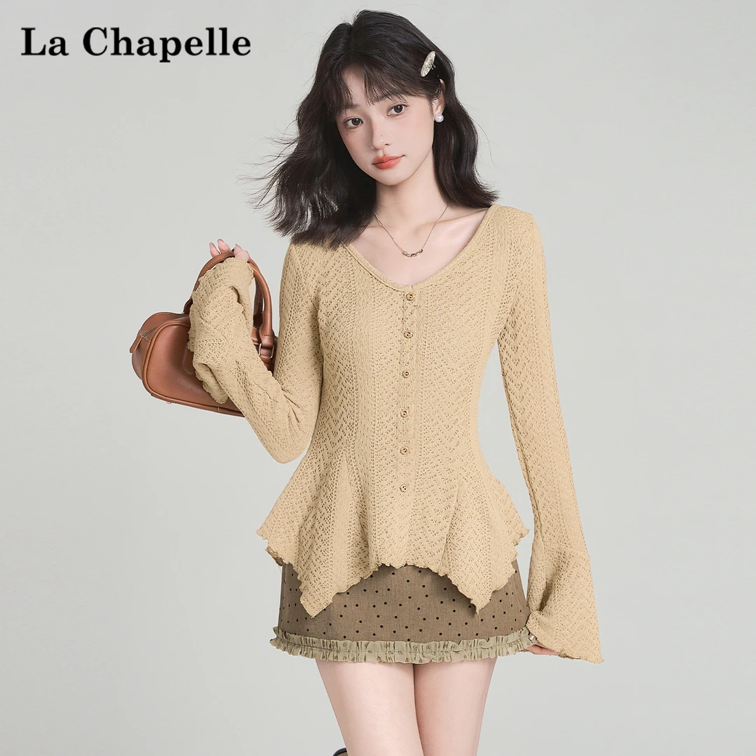 拉夏贝尔韩系喇叭袖镂空设计感针织V领长袖T恤女不规则修身上衣秋