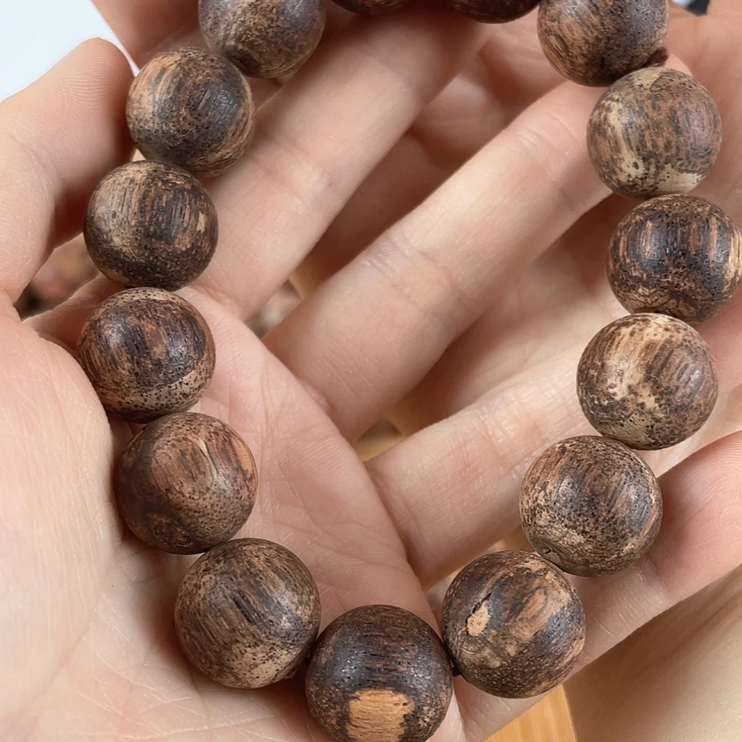 降真香其他1.5白油爆甲开播超大漏木串