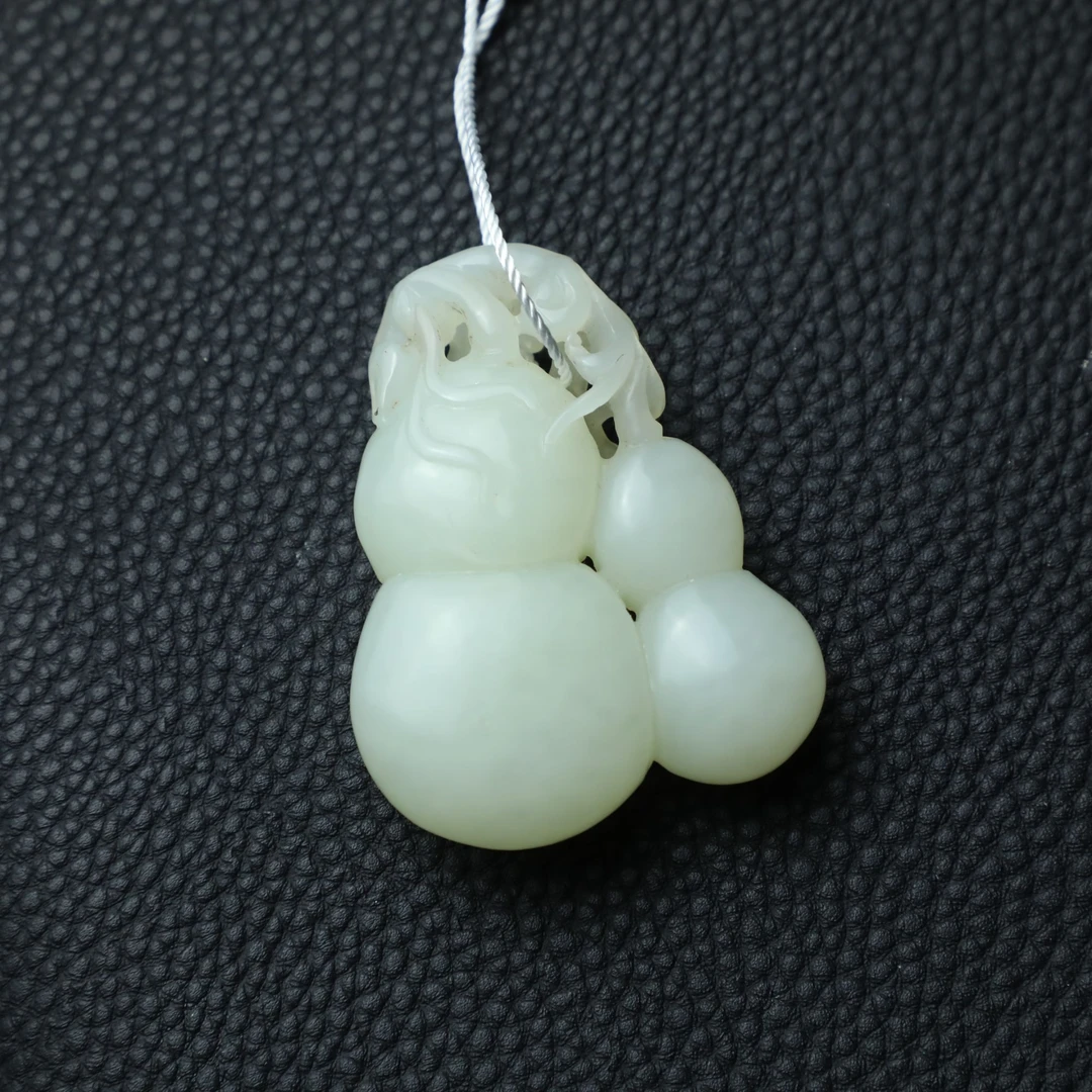 TCWWA07401清晚和田白玉福禄把件