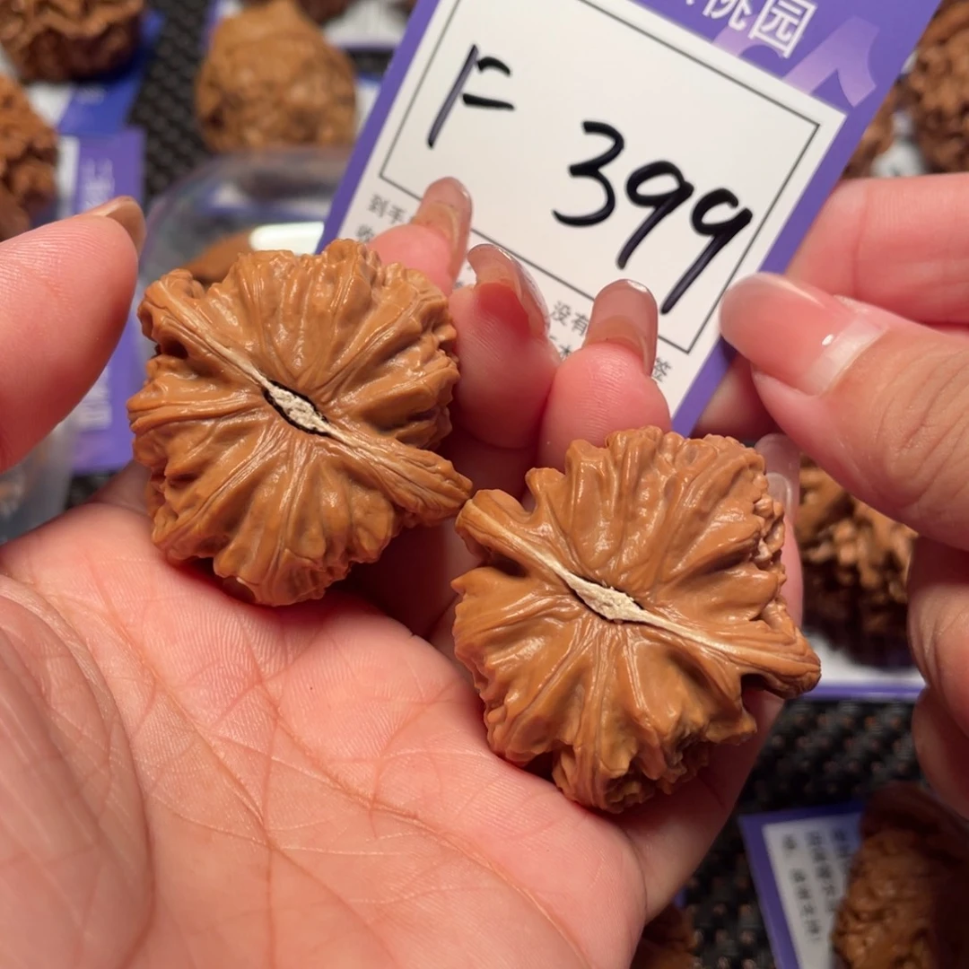 把件桃核399号白狮子39