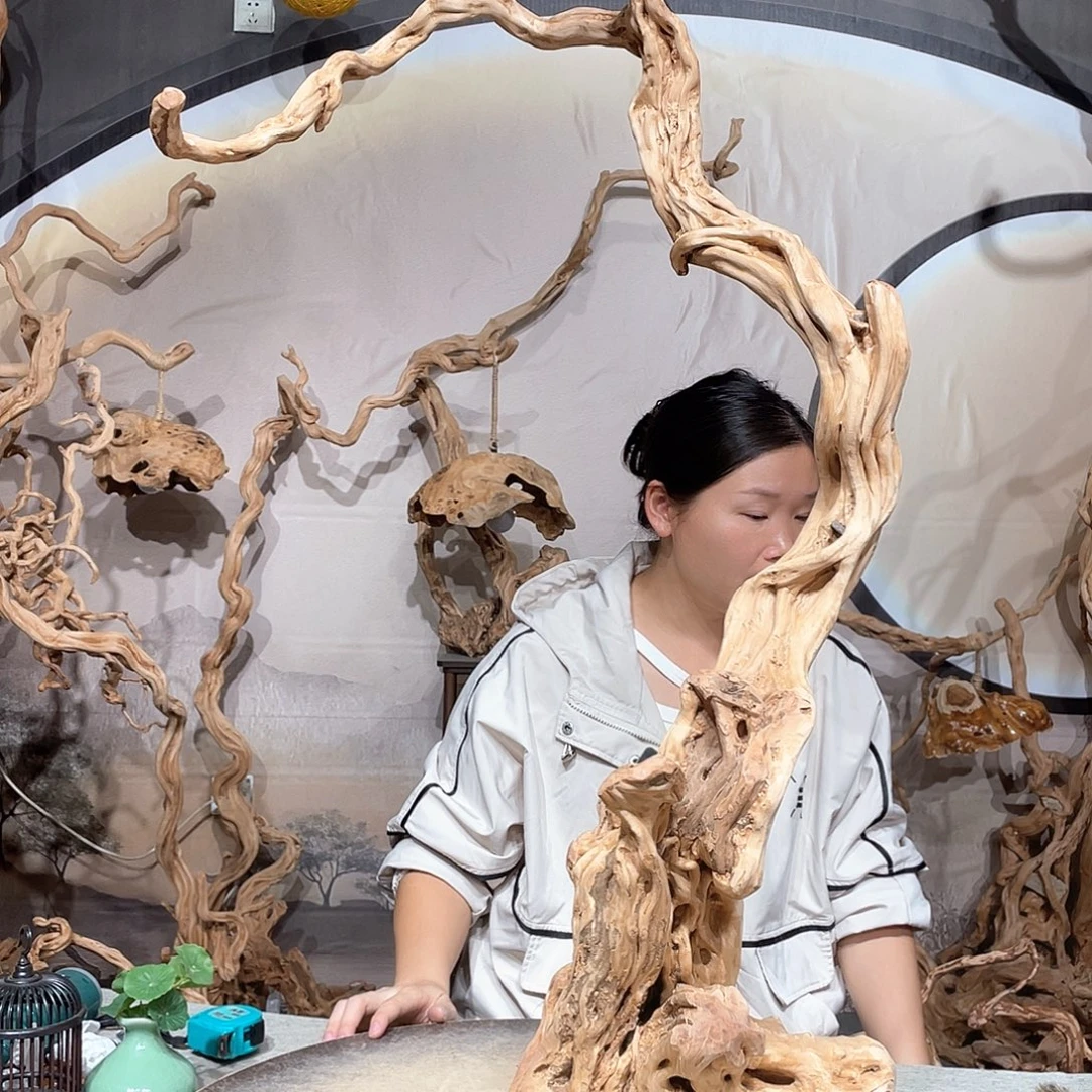 蕊***希核桃木/黑胡桃（胡桃木）