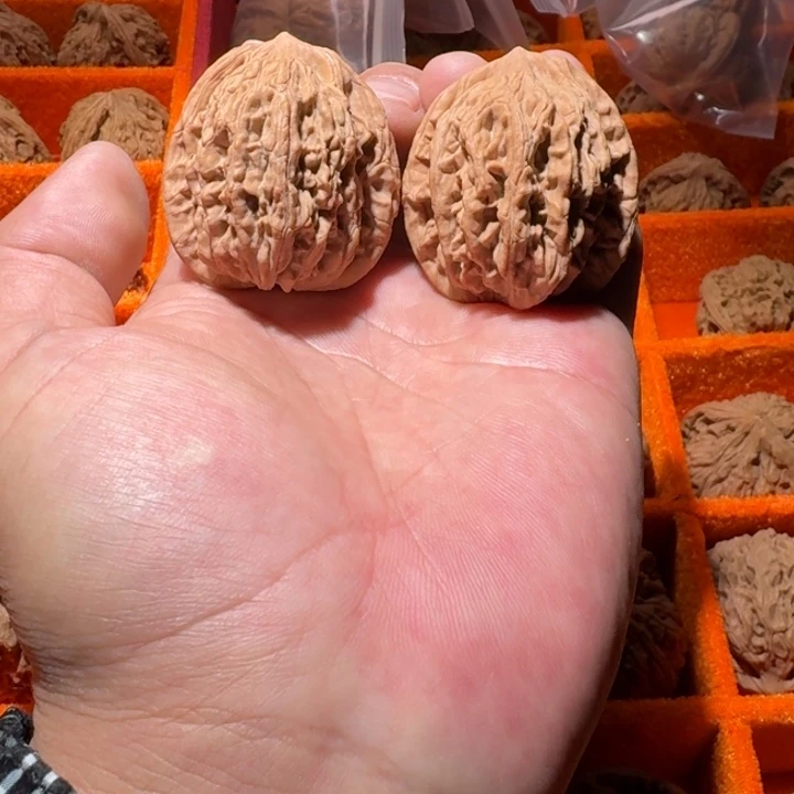 吊坠文玩核桃40虎头