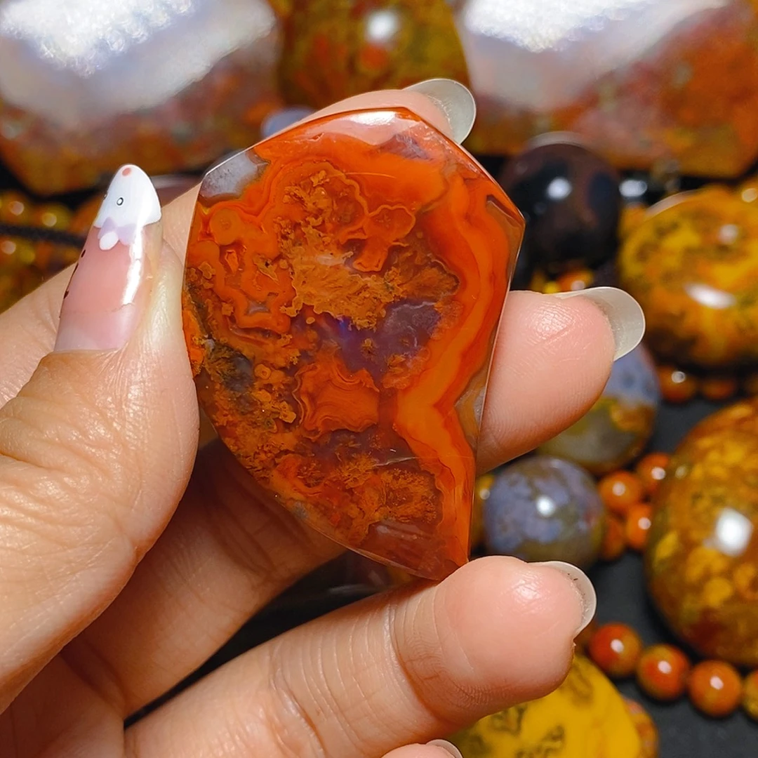 玛瑙/玉髓未镶嵌颈饰