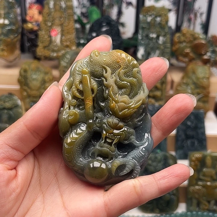 翡翠未镶嵌颈饰天然翡翠城a货龙
