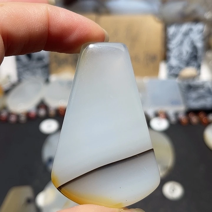 玛瑙/玉髓未镶嵌吊坠(不含链)