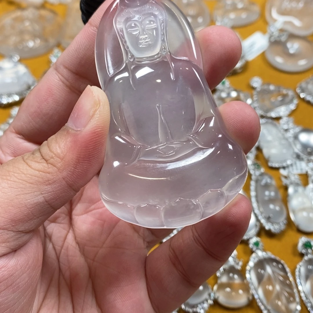 o***i颈饰未镶嵌石英质玉素衣