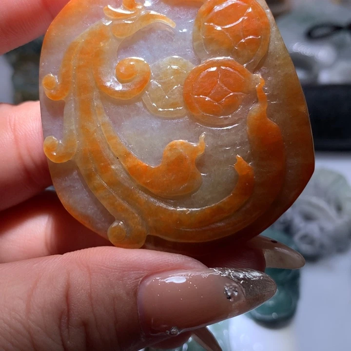 翡翠未镶嵌颈饰保真天然A货翡翠