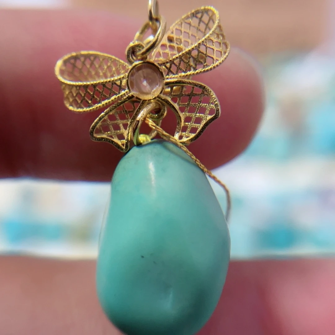 绿松石配饰18K金镶嵌