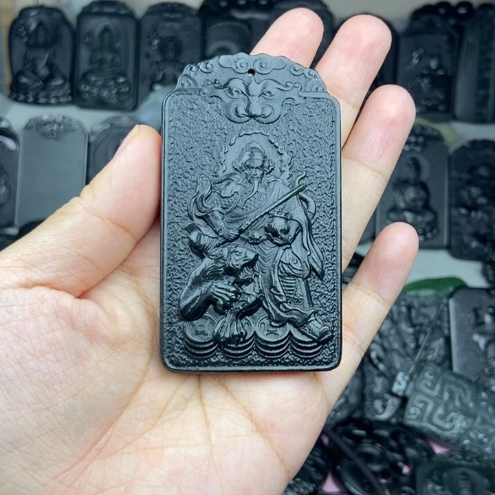 颈饰未镶嵌和田玉開*著