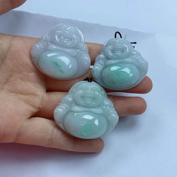 翡翠颈饰未镶嵌世****琼天然翡翠