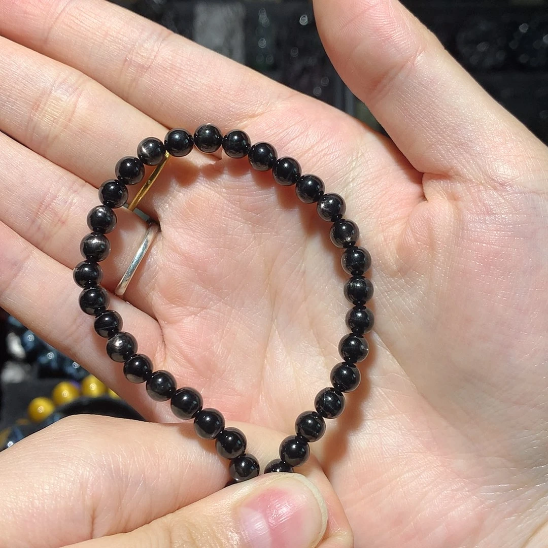 手串辉石未镶嵌可***了