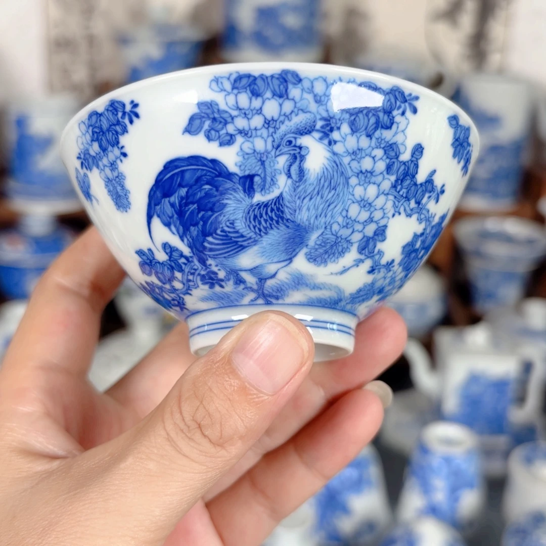 青花瓷器手绘作品陶瓷杯