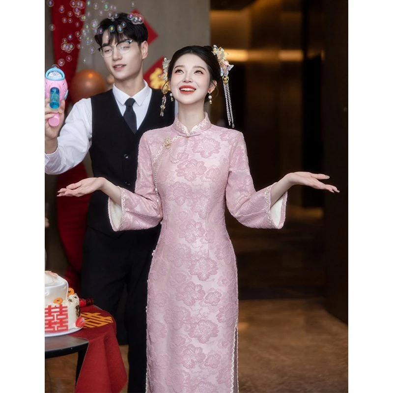 秋冬加绒加厚粉色新娘新中式旗袍订婚结婚回门少女长袖敬酒礼服