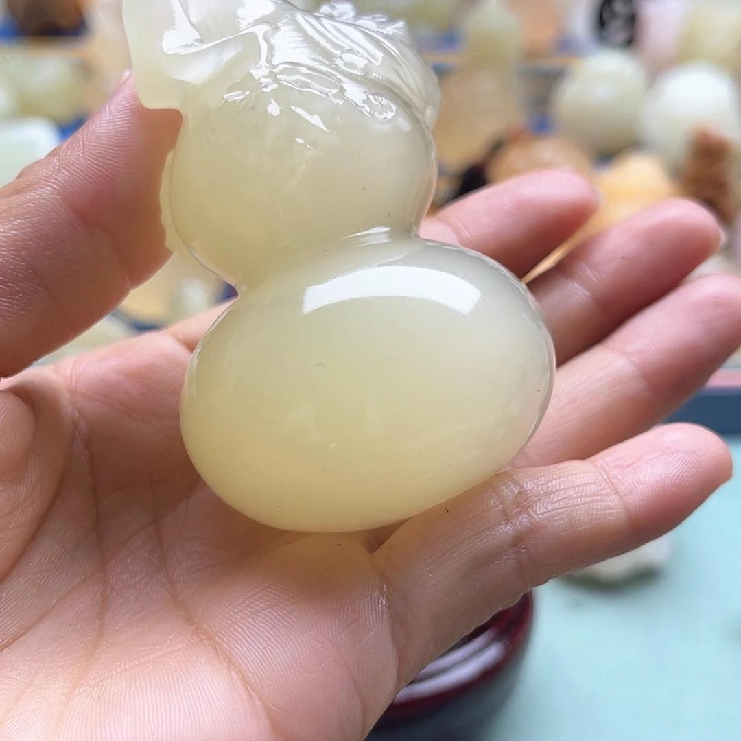 齐***缘新疆昆仑山脉山料