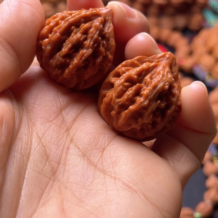 文玩核桃吊坠手捻