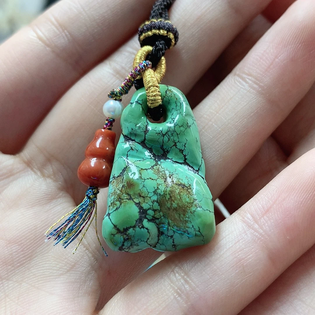 未镶嵌绿松石珠宝奇石