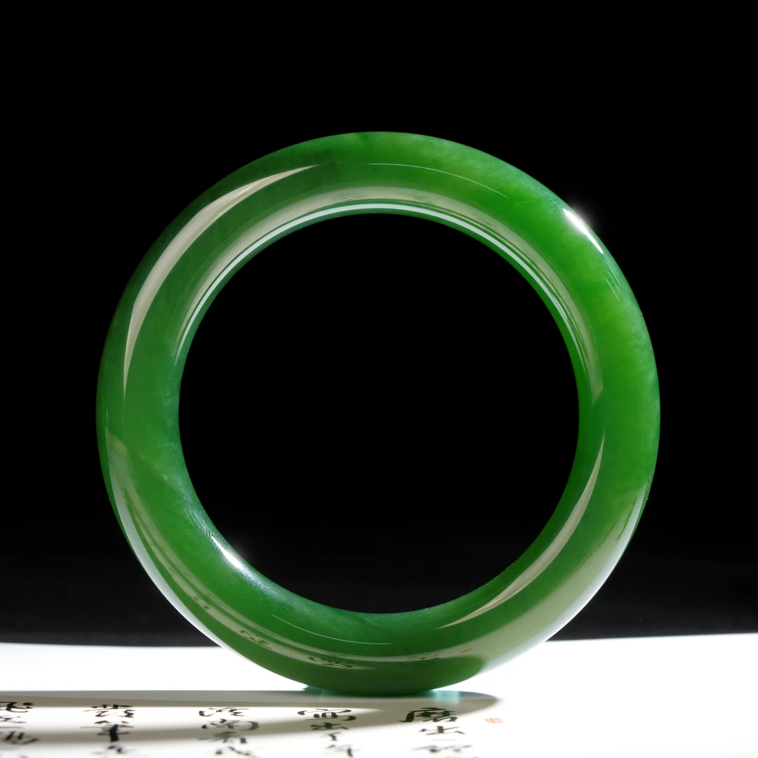 【鹿鸣】 俄七老绿和田玉圆条手镯（带红皮）LM09 圈口53-60 *1003*