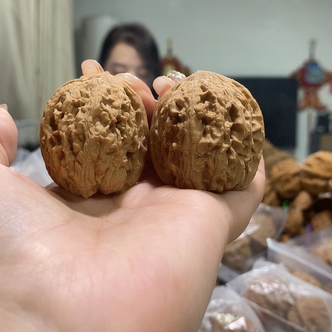 把件文玩核桃37牡丹纹