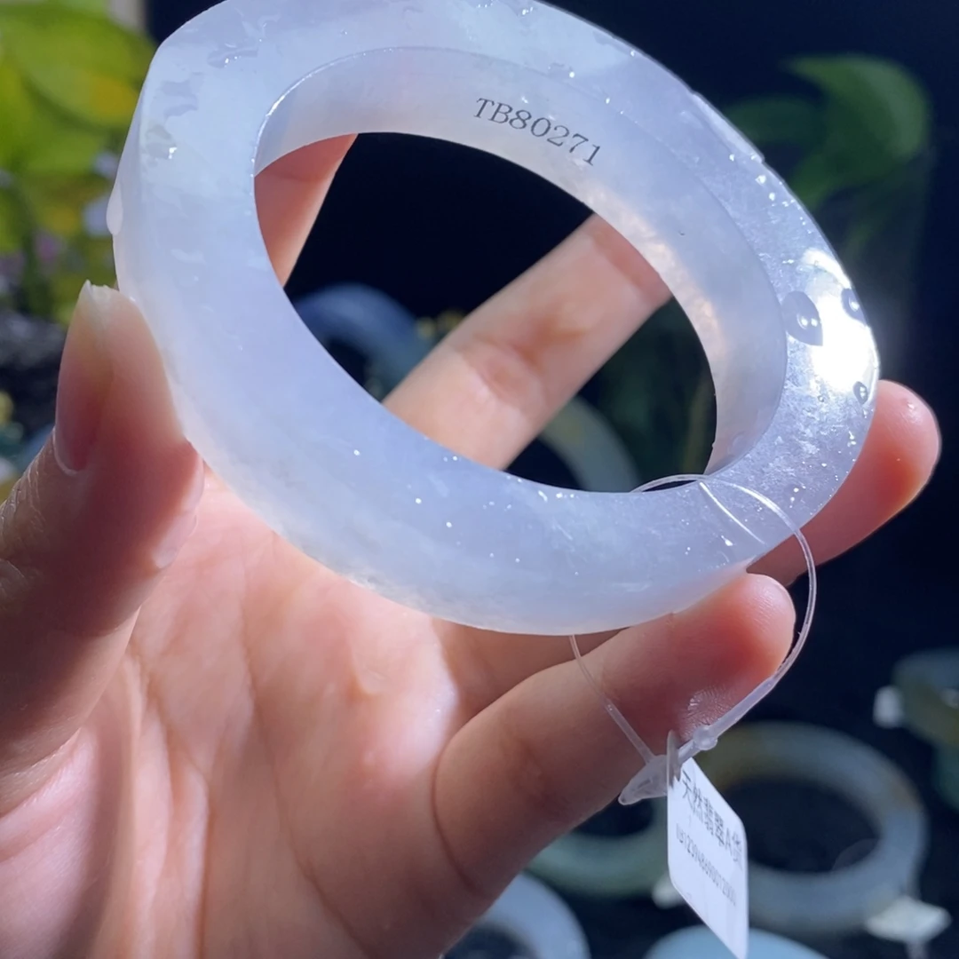 未镶嵌翡翠定制翡翠