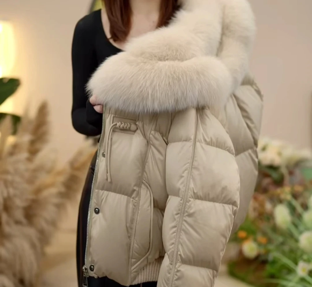 2024年冬季新款时尚设计感气质休闲大毛领保暖外套