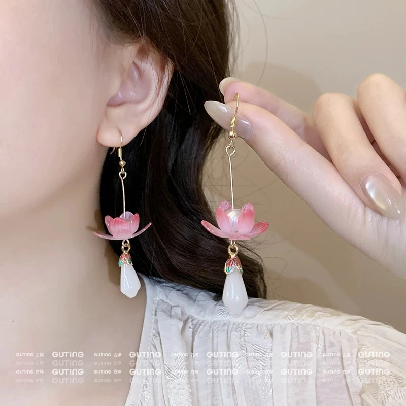 铜合金合成锆石耳饰 20247新中式荷花流苏耳坠女高级感轻奢耳钉