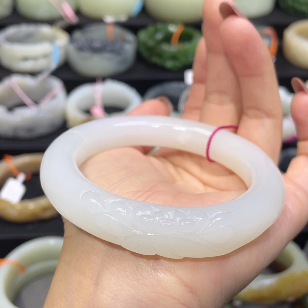 未镶嵌手镯和田玉103