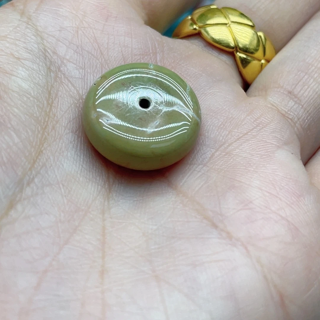 南红玛瑙未镶嵌珠宝奇石
