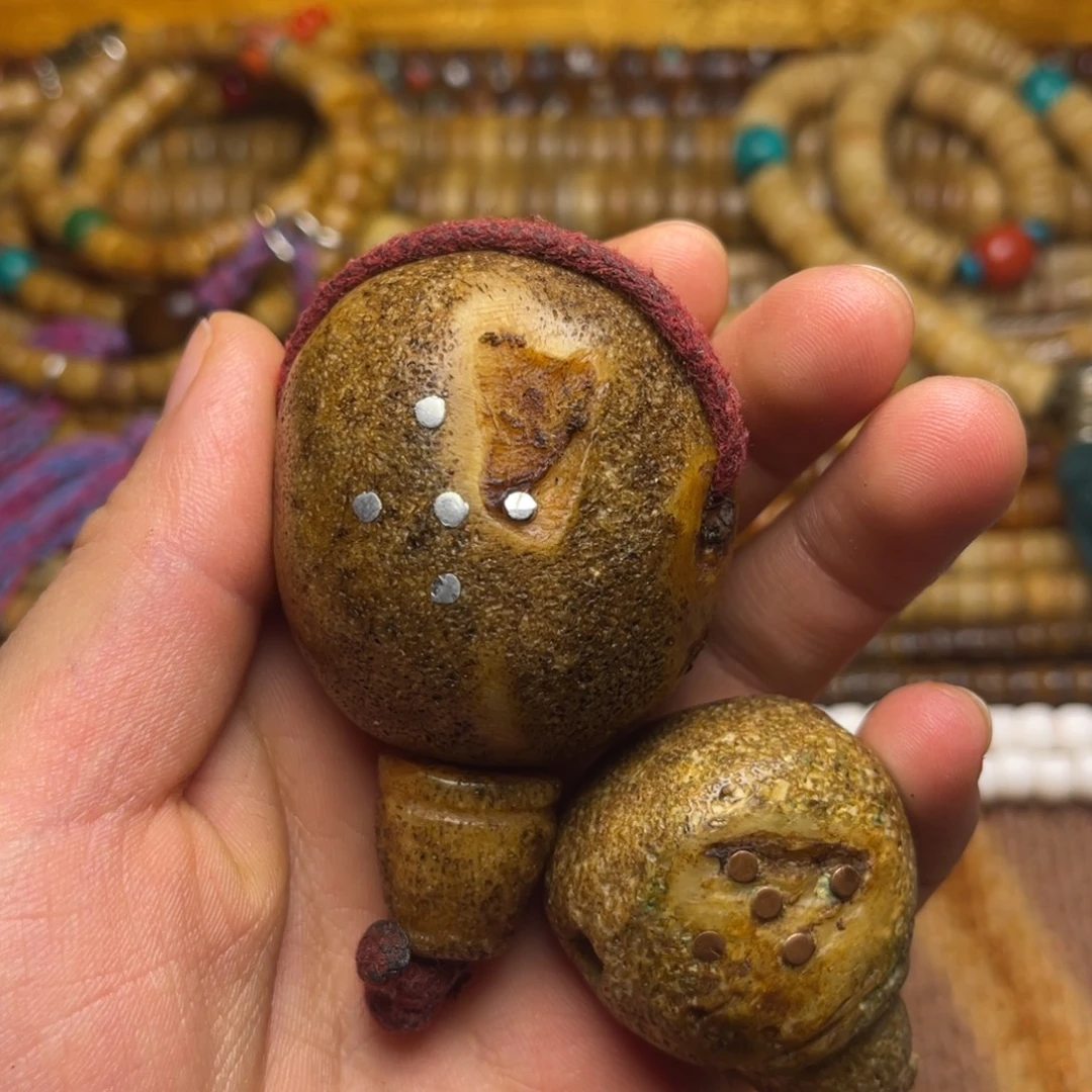 准***单大叶紫檀（黑酸枝木类）